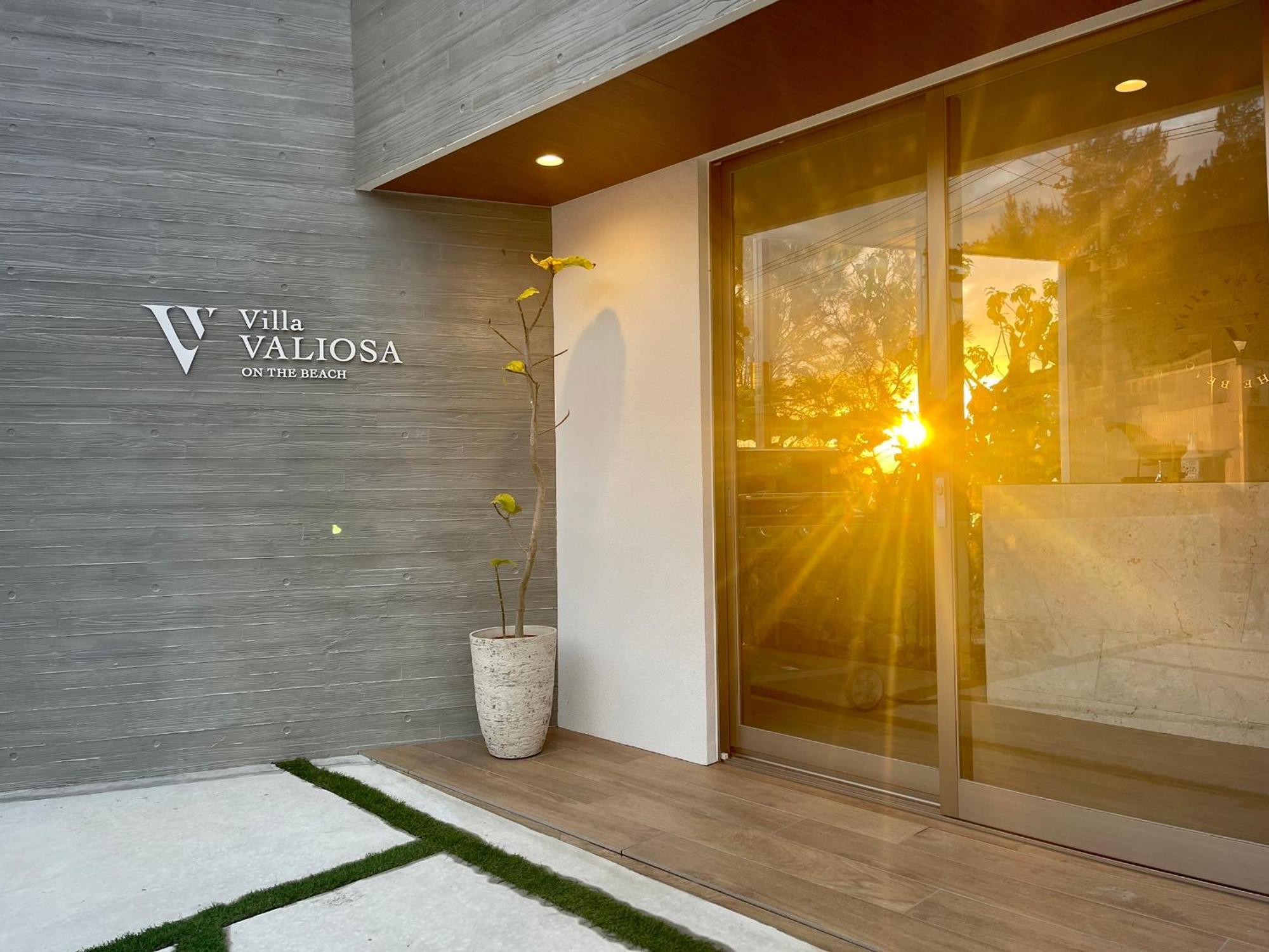 Villa Valiosa On The Beach Onna Exteriör bild